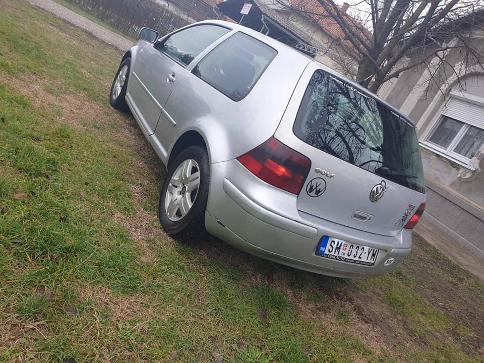 VW-Golf-4