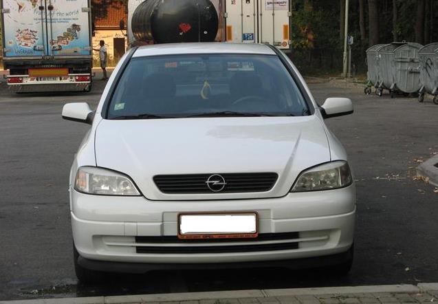 Opel-Astra-G--01