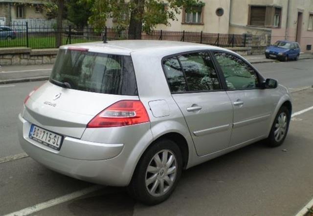 Renault-Megane-1-4b-p---08