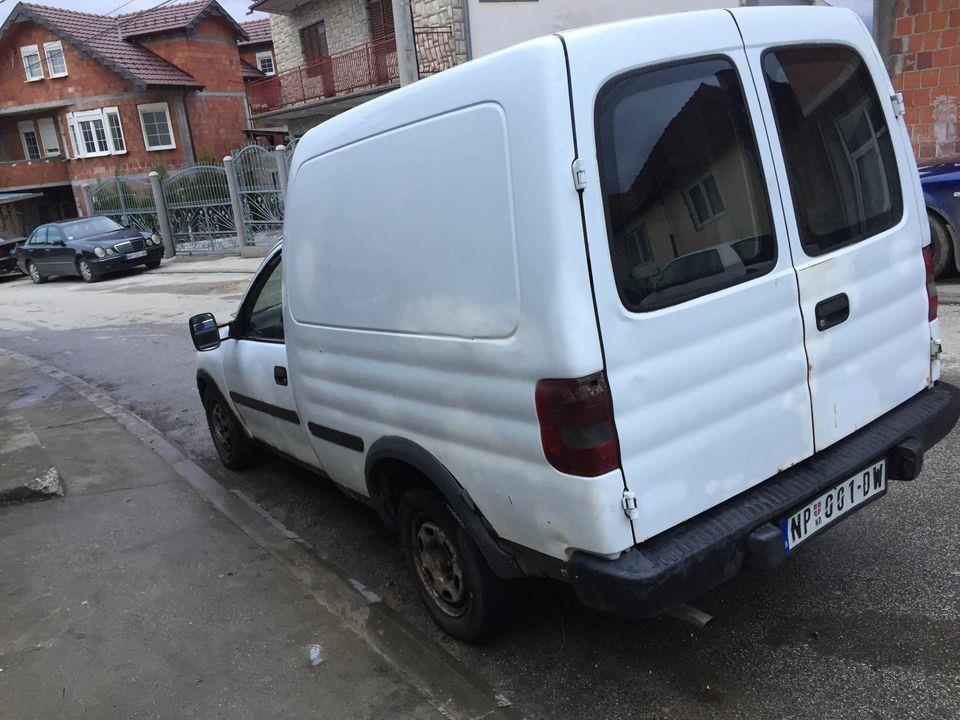 Opel-Combo-1-7d-2001god----