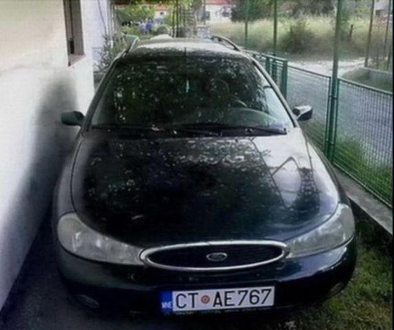 Ford-Mondeo--98