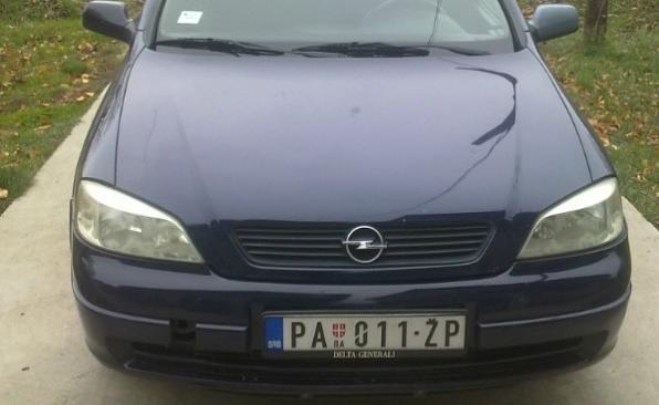 Opel-Astra--00