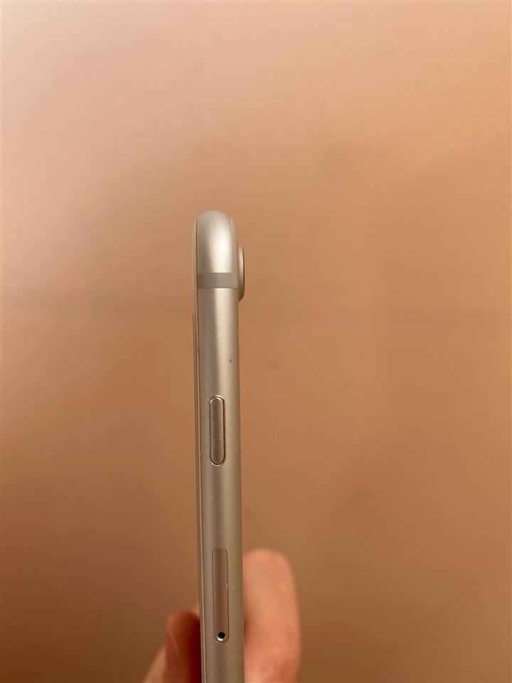 iPhone-32gb-Silver