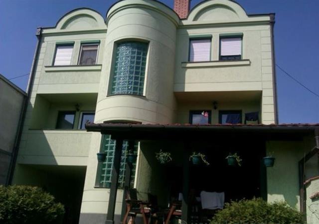 Kuca 250m2 u Backa Palanka