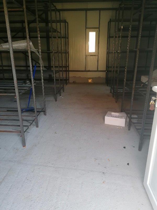 IZDAVANJE---HALA-260m2+18m2---MALOŠIŠTE