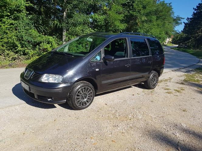 Seat alhambra