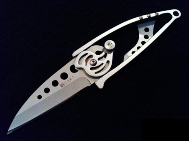CRKT-Snap-Lock-folder