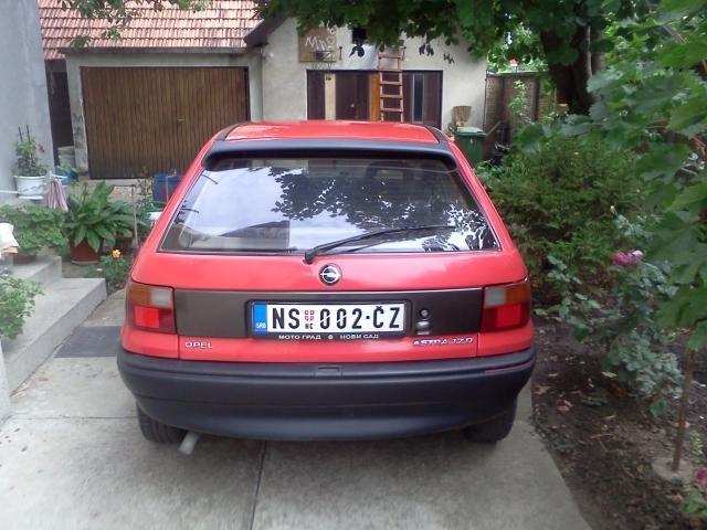 Opel-Astra-1-7td---96