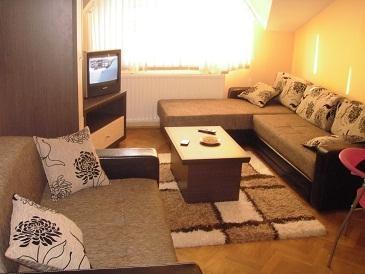 APARTMAN-U-CENTRU-ZLATIBORA