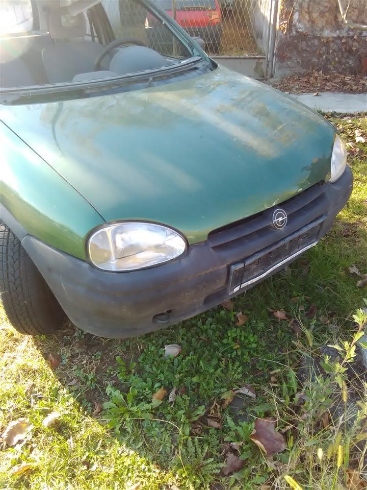 Opel-Corsa-
