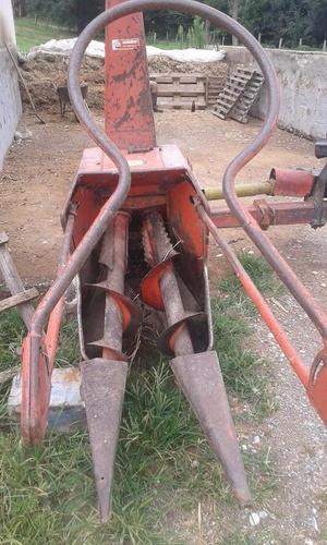 Prodajem silo kombajn.