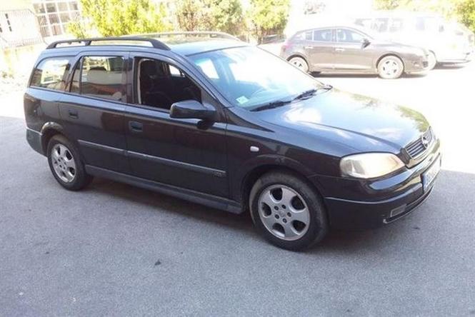 Opel Astra 2,0 DTI -02