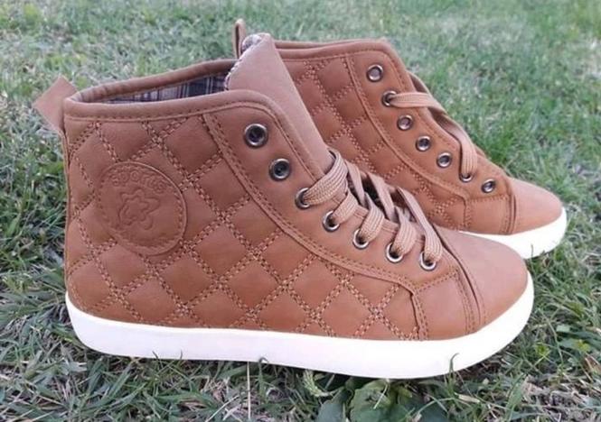 Patike broj 37