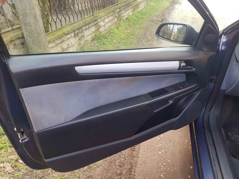 Opel-astra-H