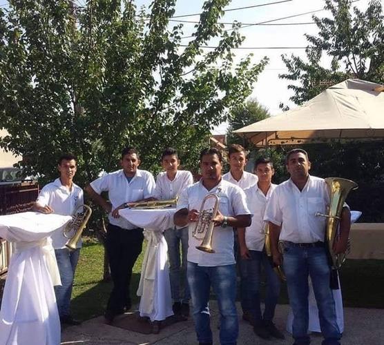Trubaci nis 