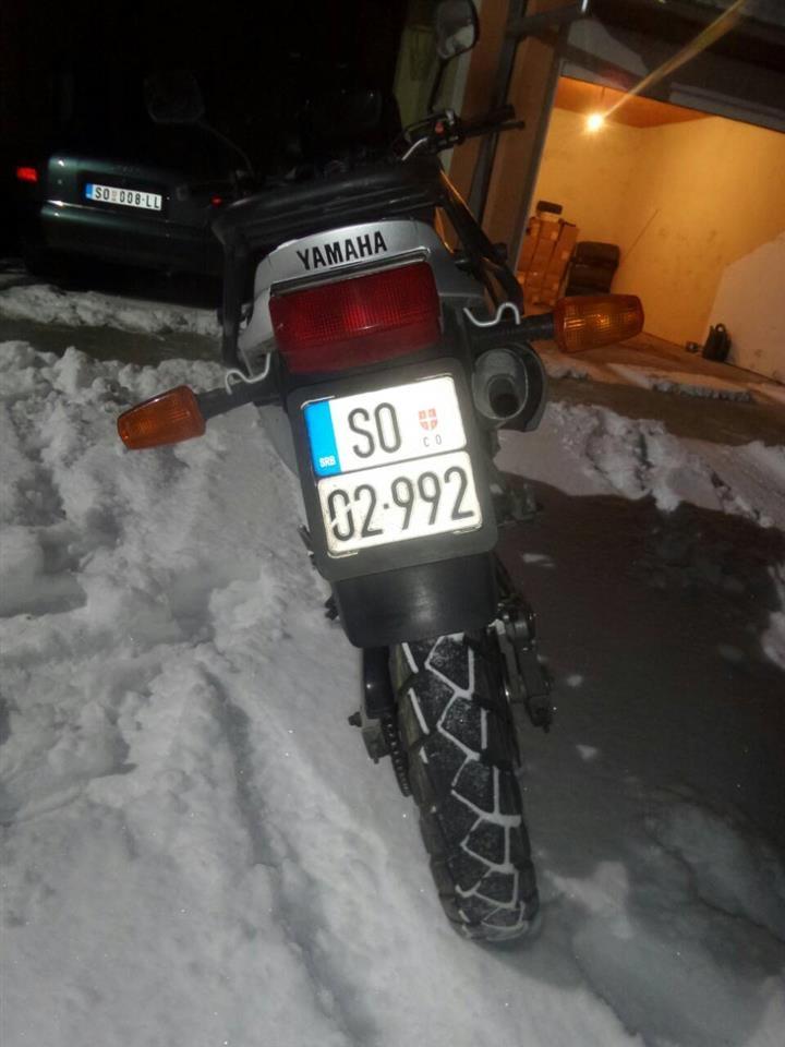 YAMAHA-TDR---125-CM-motor
