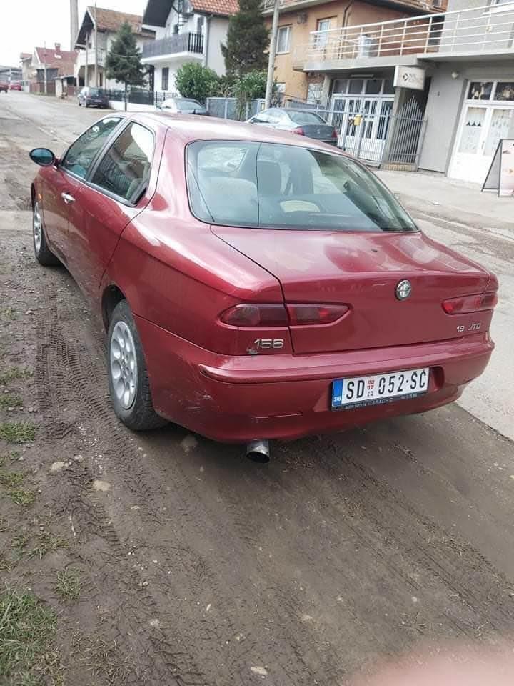 Alfa-Romeo-156-