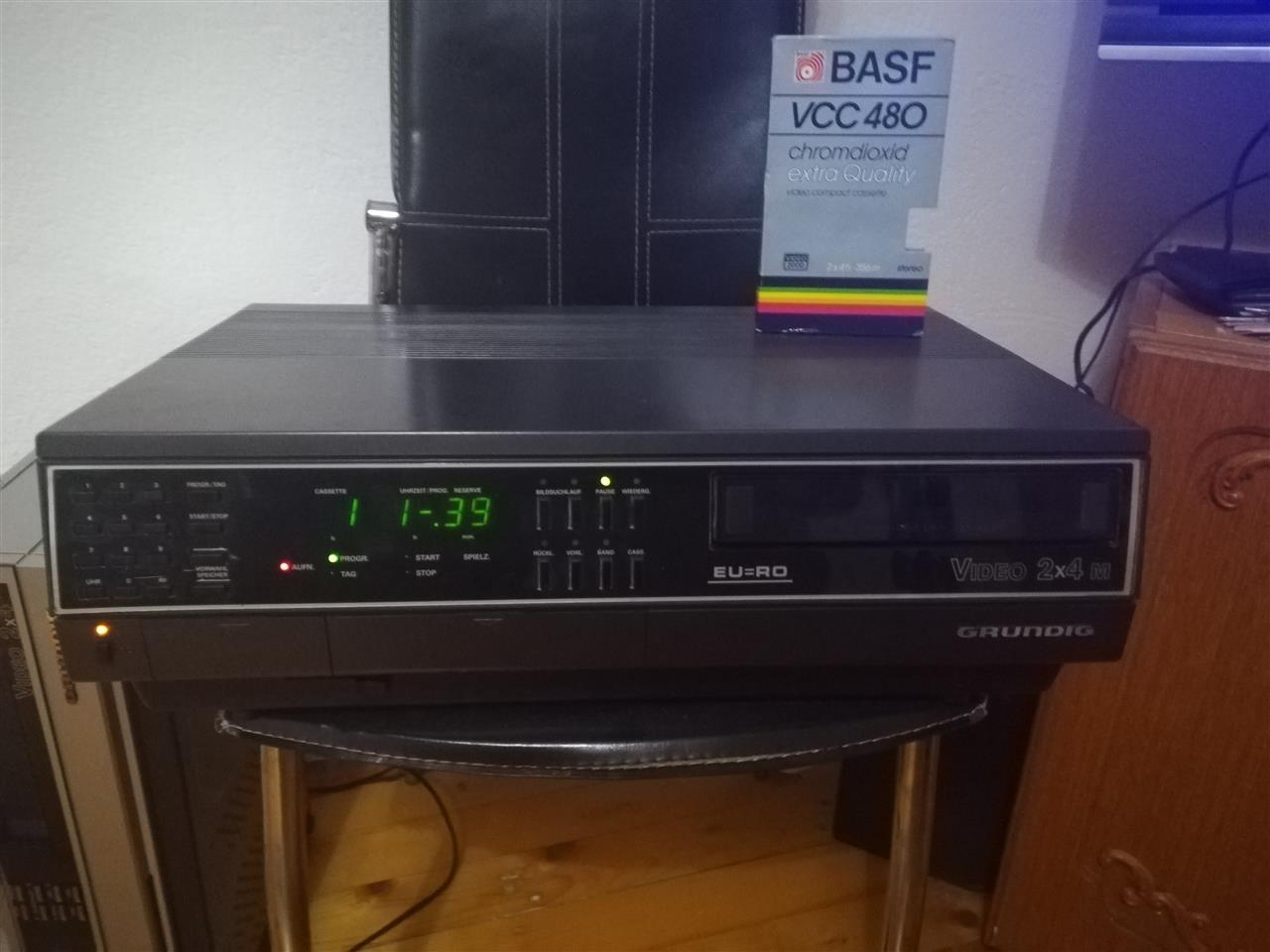 Grundig-2x4-m