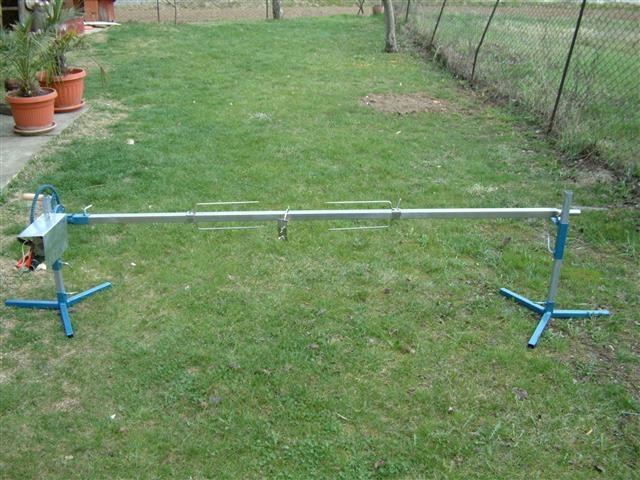 Pecenjara-sa-cetvrtastim-raznjem