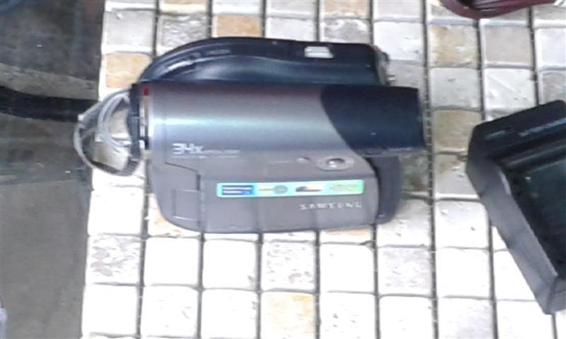 SAMSUNG-DVD-CAMERA-REKORDER