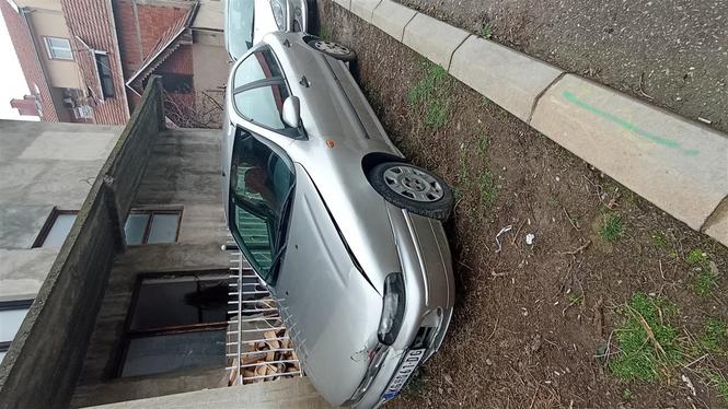 Prodaje se