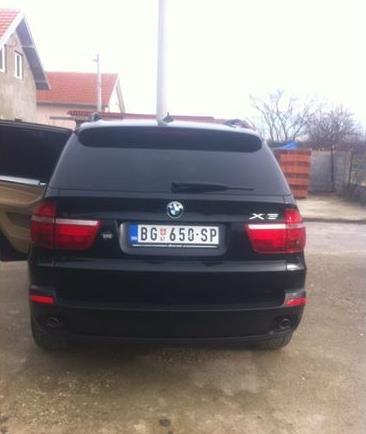 BMW-X5-3-0--08