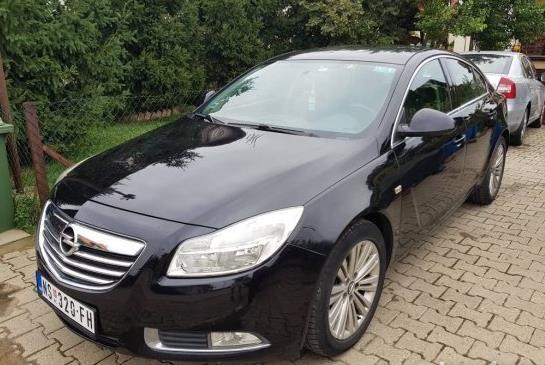 2009-Opel-Insignia-2-0cdti-