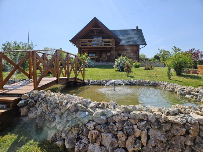 Rustična brvnara