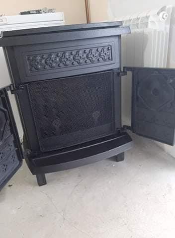 kamin-pec