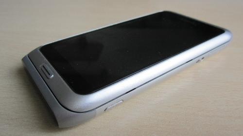 Nokia-E7