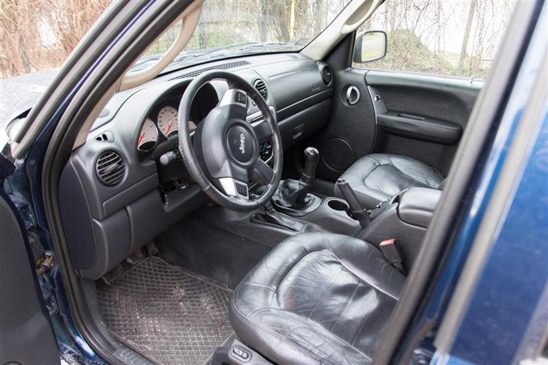 JEEP-CHEROKEE-LIBERTI-2-5CRD