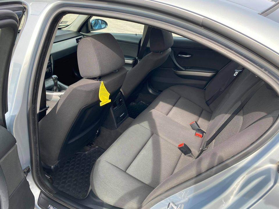 BMW-318