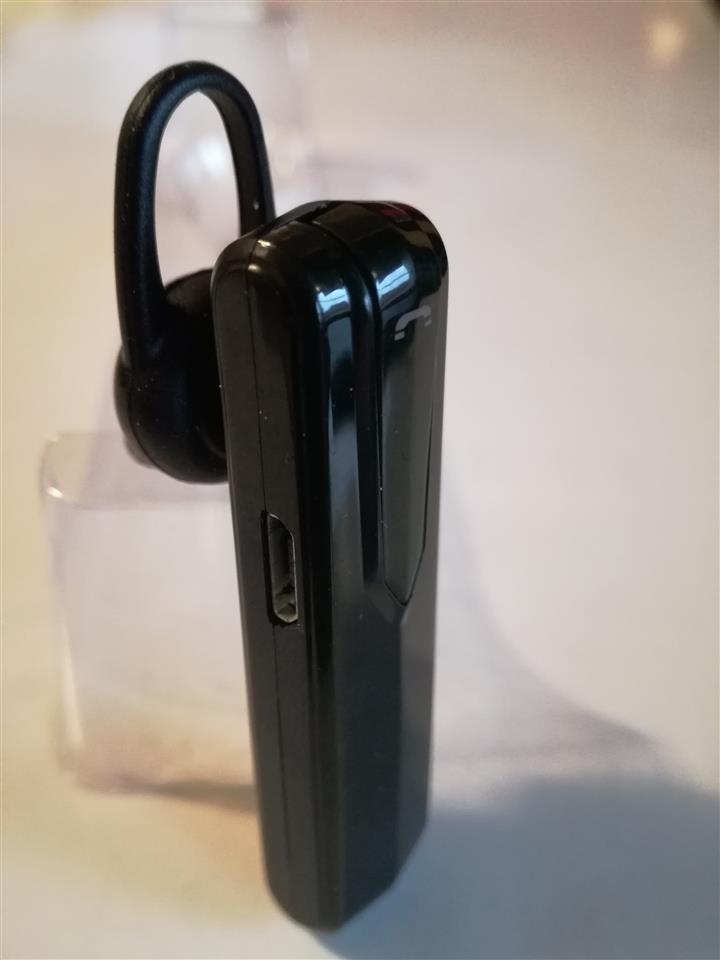 -Bluetooth-slusalica-handsfree-crvena