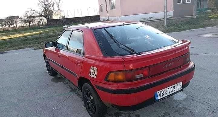 Mazda-323f