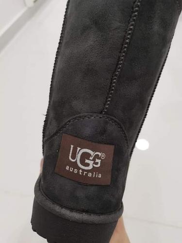 Ugg classic cizmice 