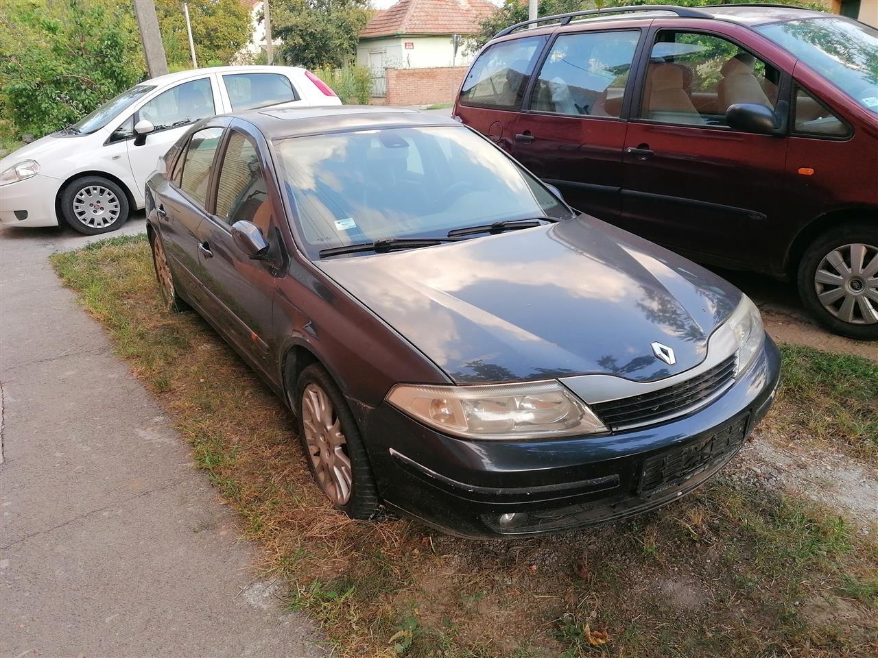 Renault-Laguna