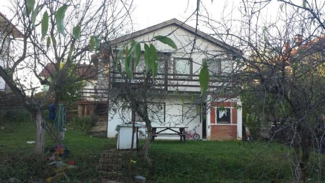 Kuca-od-200m2-u-Sremcica