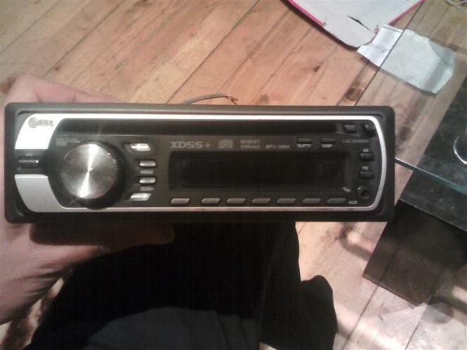 LG -MP3 Radio
