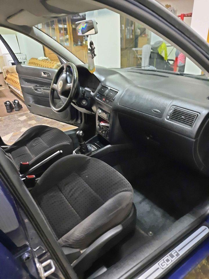 VW-Golf-1-9-TDI