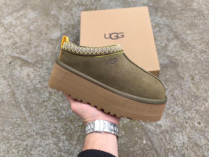 UGG Tazz