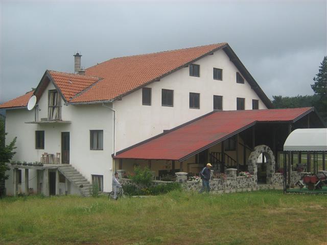 Objekt-sa-restoranom