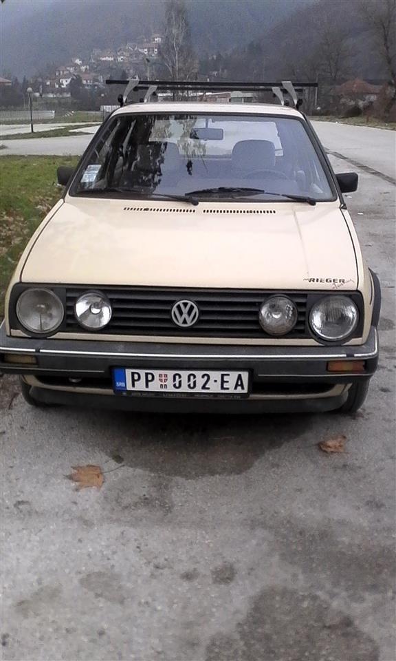 VW-Golf-2-1-6--86
