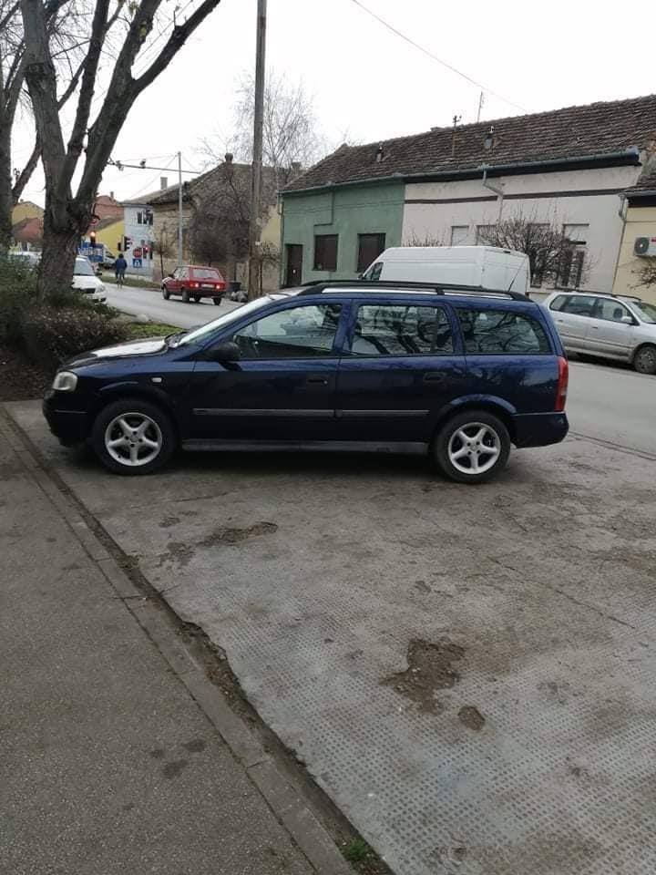 OPEL-ASTRA-G-