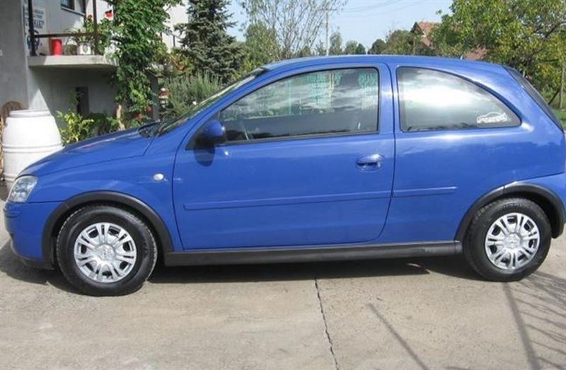 Opel-Corsa--06