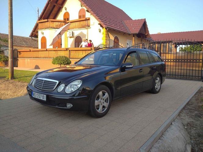 Mecka e220cdi 150ks
0606637850