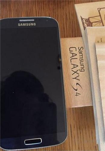 Samsung Galaxy S4 original HITNO