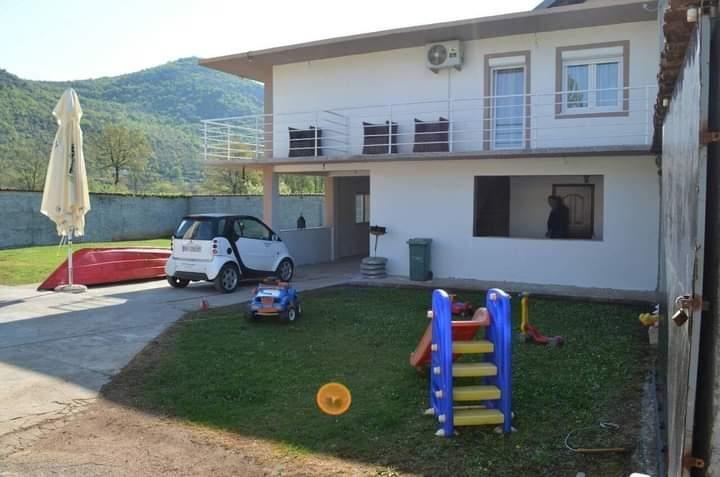 Izdavanje