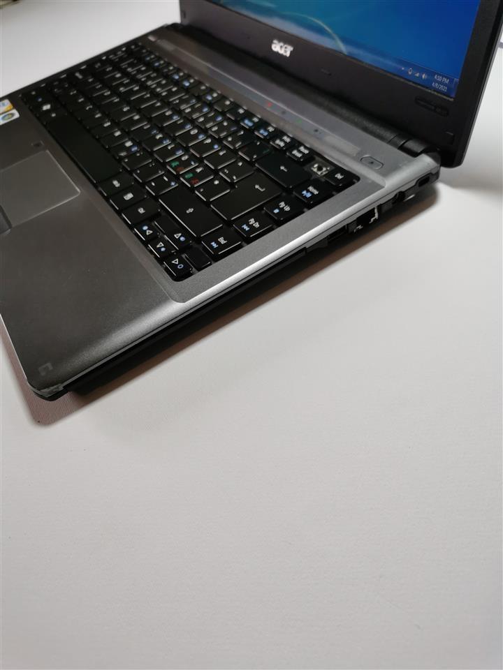 Acer-4810T-Core2-4GB-160GB-14-Led