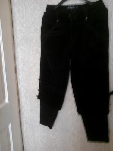 Extra crne pantalone