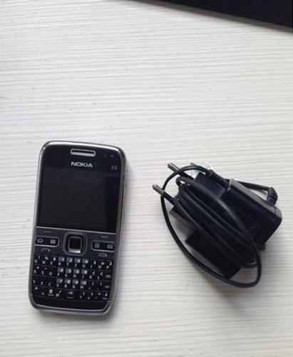 Nokia E72